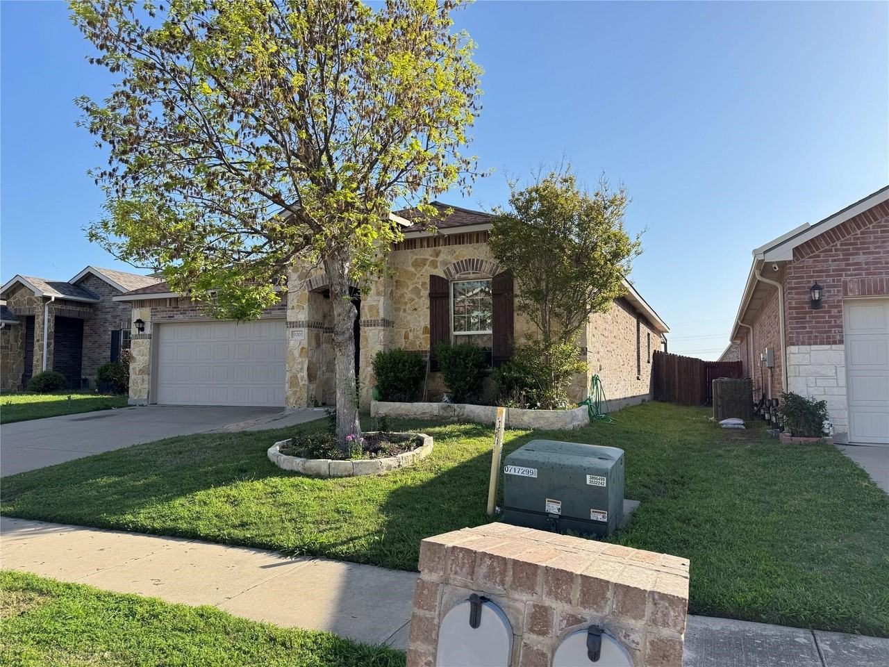 9005 Cloudveil Dr - Photo 3 of 22