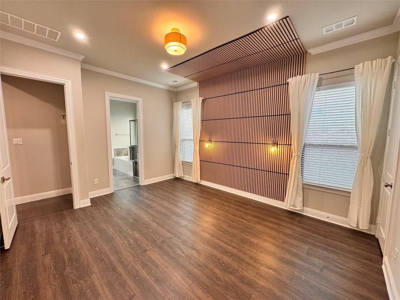 17730 Bottlebrush Dr - Photo 5 of 37
