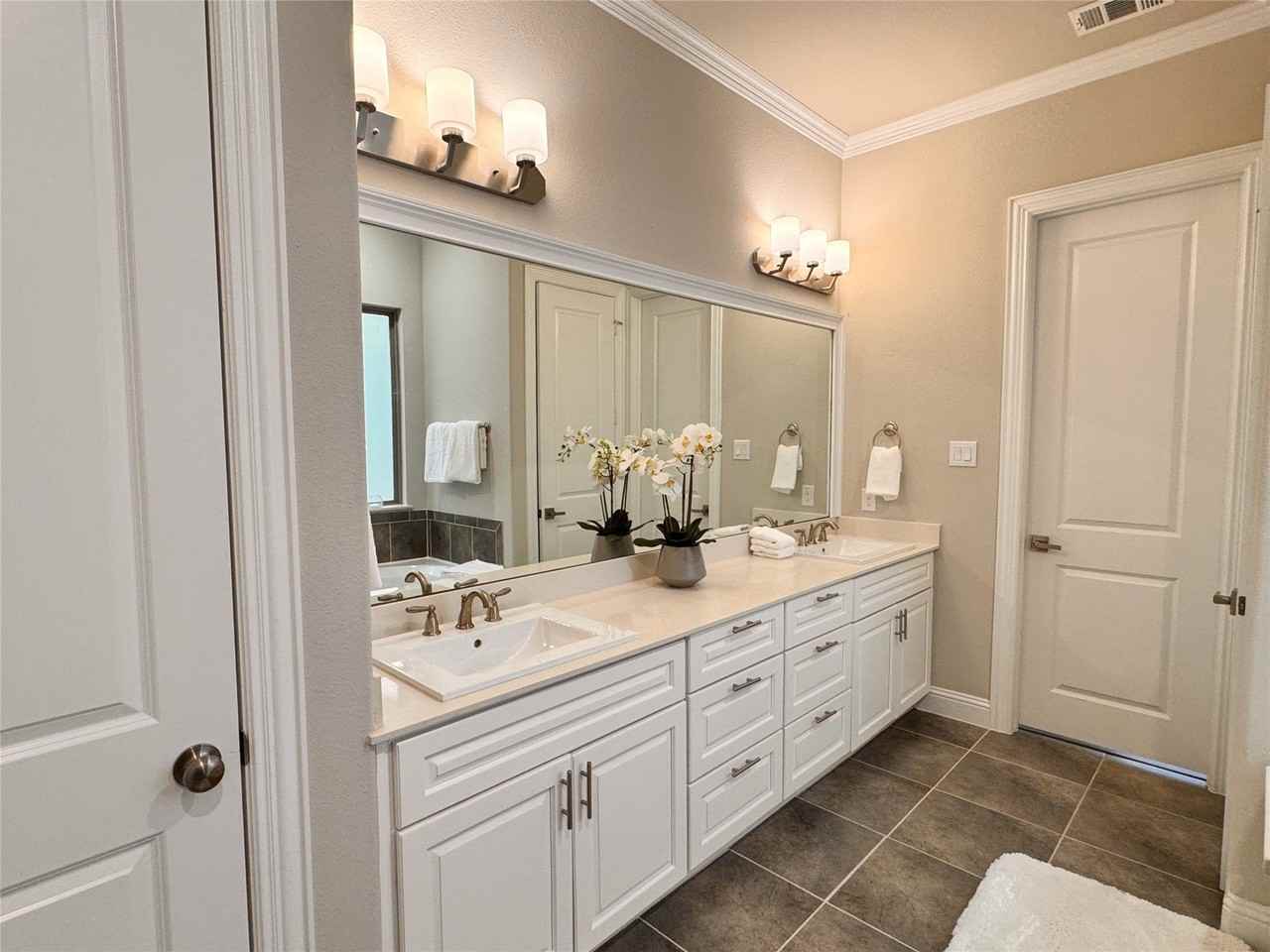 17730 Bottlebrush Dr - Photo 7 of 37