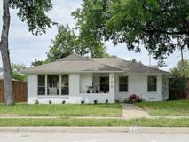 700 Dumont Dr - Photo 1 of 1