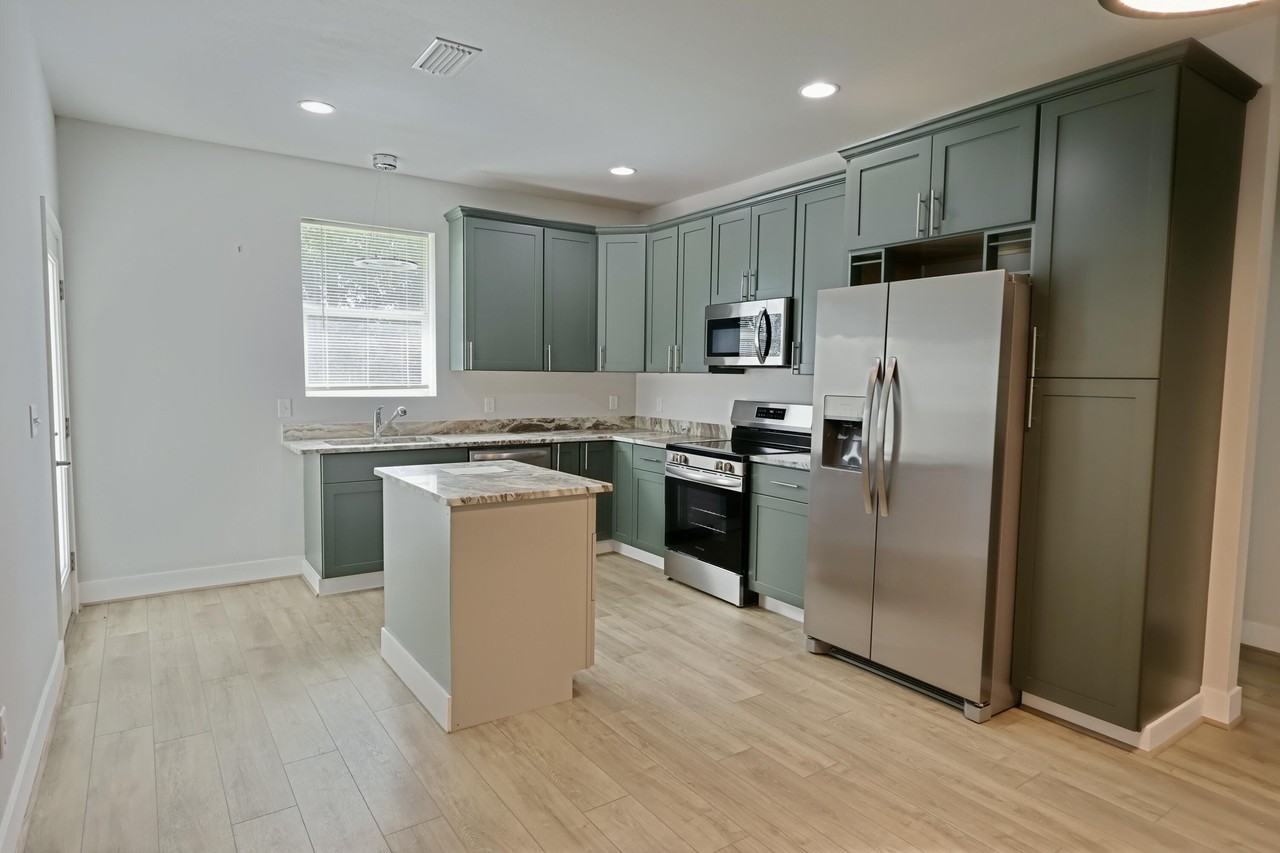 2720 Jewell Rd - Photo 6 of 21