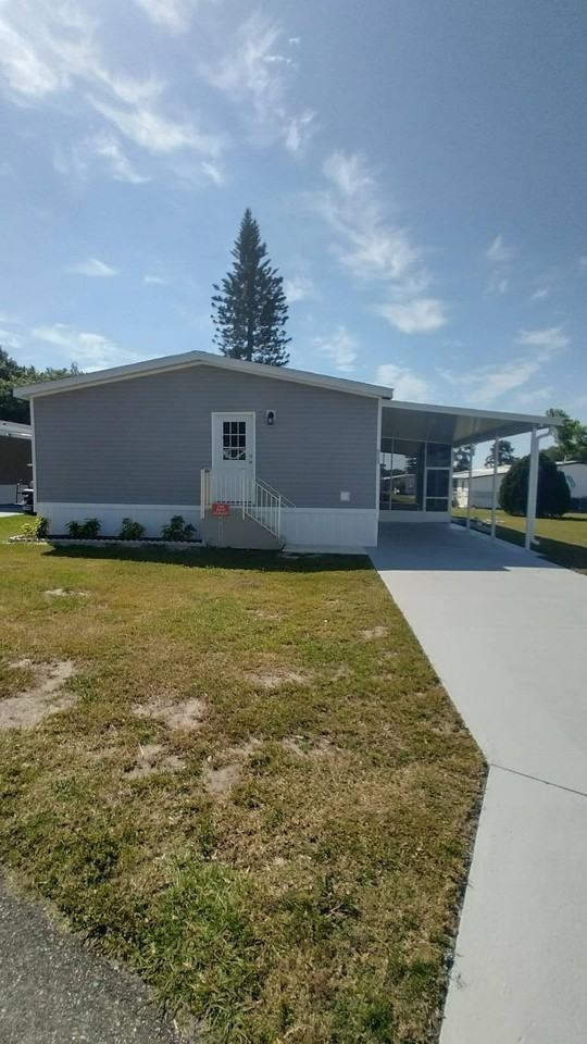 213 Green Haven Ln W #213 - Photo 2 of 45