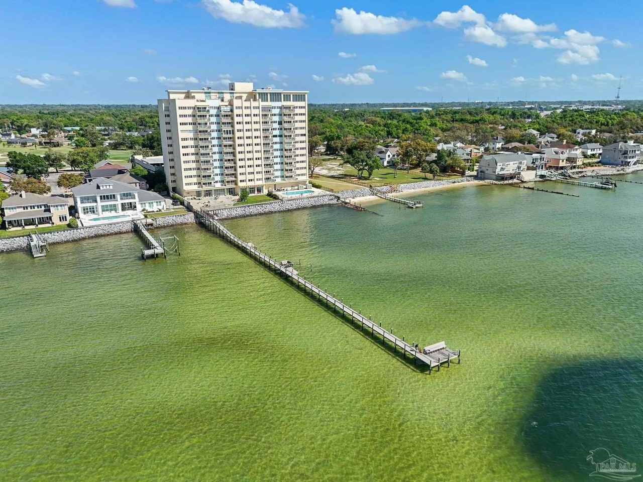 825 Bayshore Dr #605