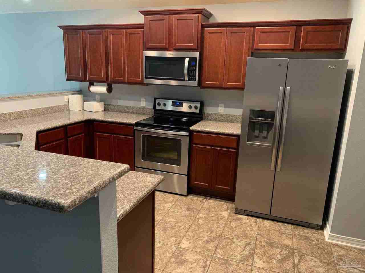 5685 Peach Dr - Photo 4 of 16