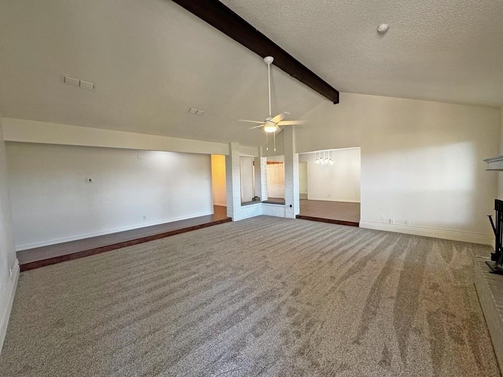 4027 Angelina Dr - Photo 5 of 29