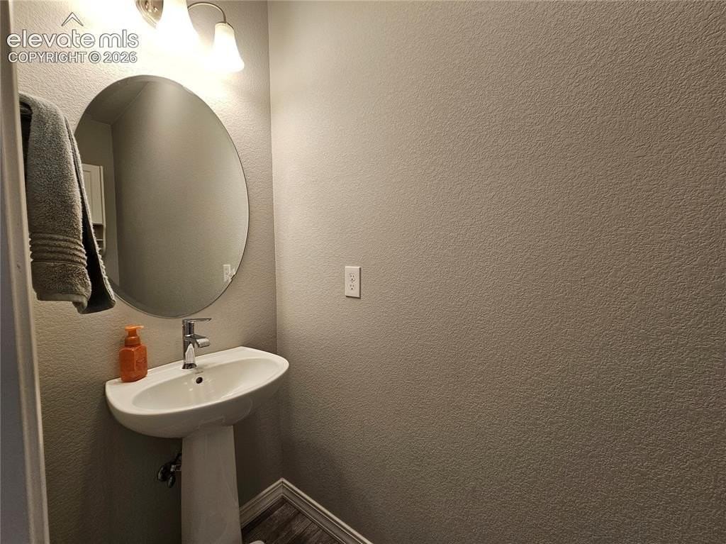 7373 Lewis Clark Trl - Photo 4 of 43