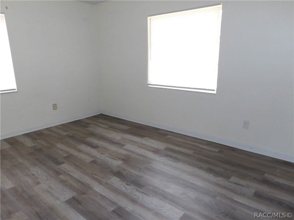 2085 W Argus Pl - Photo 7 of 8