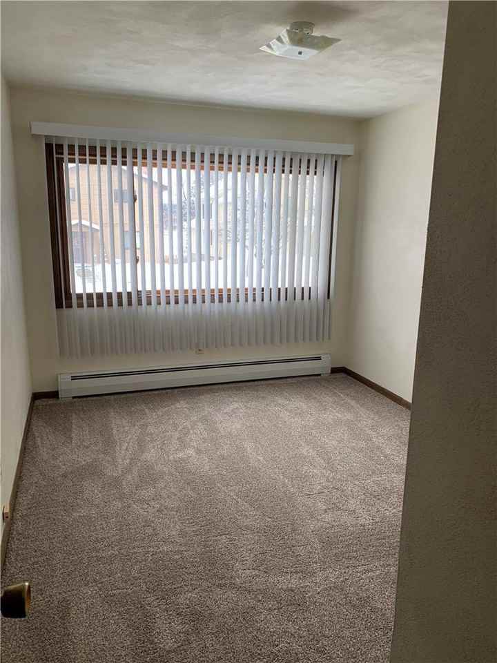1410 4th Ave #A - Photo 6 of 8