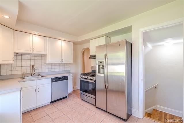3224 N Altadena Ave - Photo 6 of 17