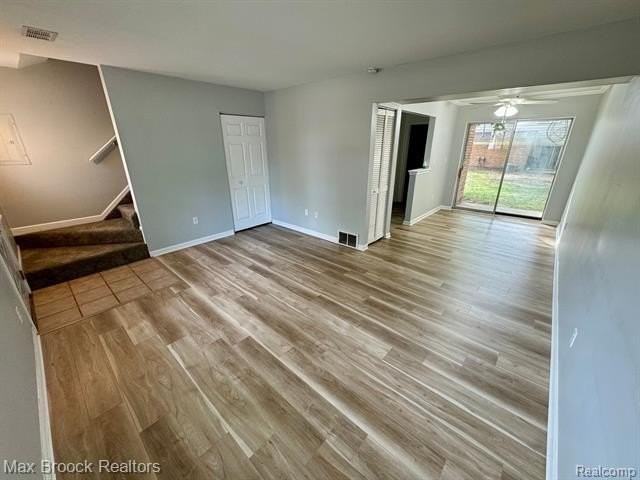 1407 Laurel Valley Dr - Photo 4 of 17
