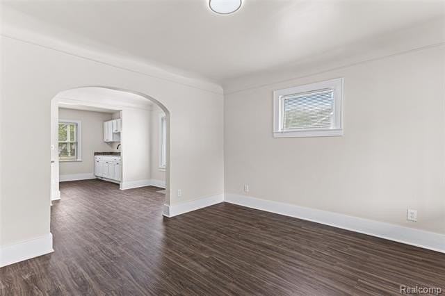 1473 Empire Ave - Photo 4 of 31