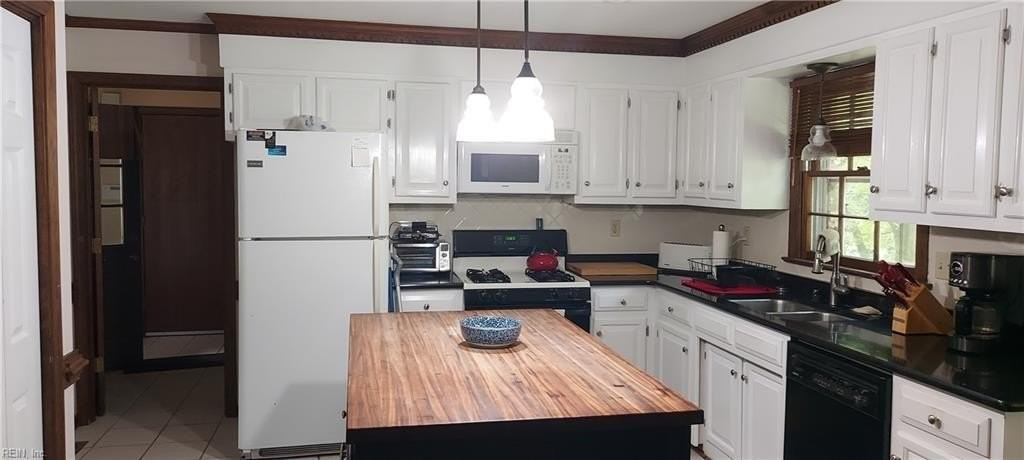 5135 Lake Shores Rd - Photo 2 of 36