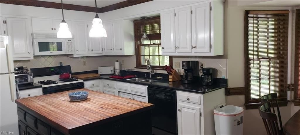 5135 Lake Shores Rd - Photo 3 of 36