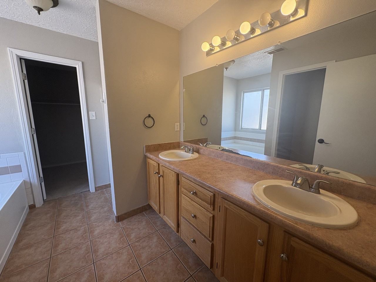 6215 Thais St Nw #1 - Photo 6 of 22