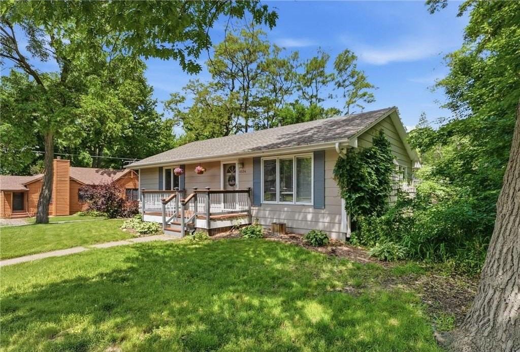 4834 Hanover Rd - Photo 2 of 27