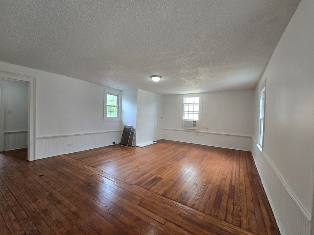 403 W Hampton Ave #C - Photo 5 of 21