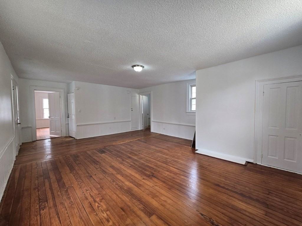 403 W Hampton Ave #C - Photo 6 of 21
