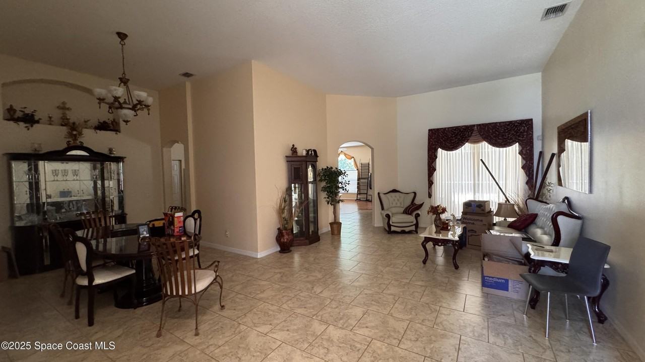 7870 Olive Grove Ave - Photo 6 of 27