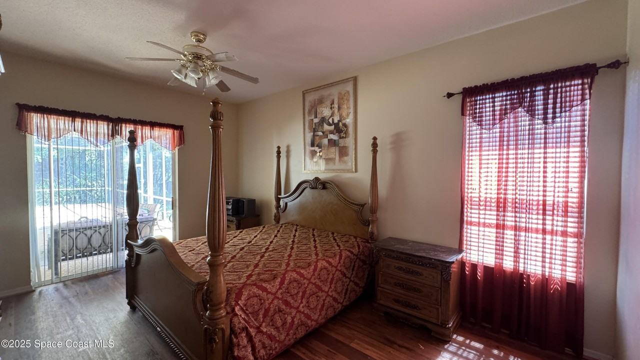 7870 Olive Grove Ave - Photo 7 of 27