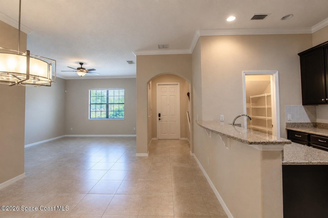 8810 Napolo Dr - Photo 3 of 47