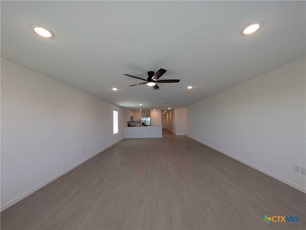 2207 Allison Crk - Photo 4 of 29