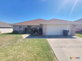 featured image of 4504 Aspen Dr