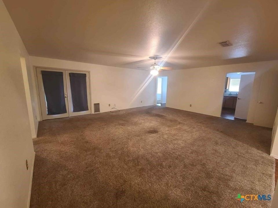 4504 Aspen Dr - Photo 2 of 18