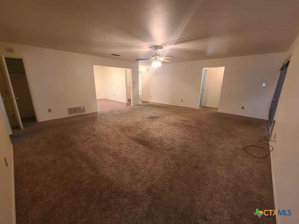 4504 Aspen Dr - Photo 3 of 18
