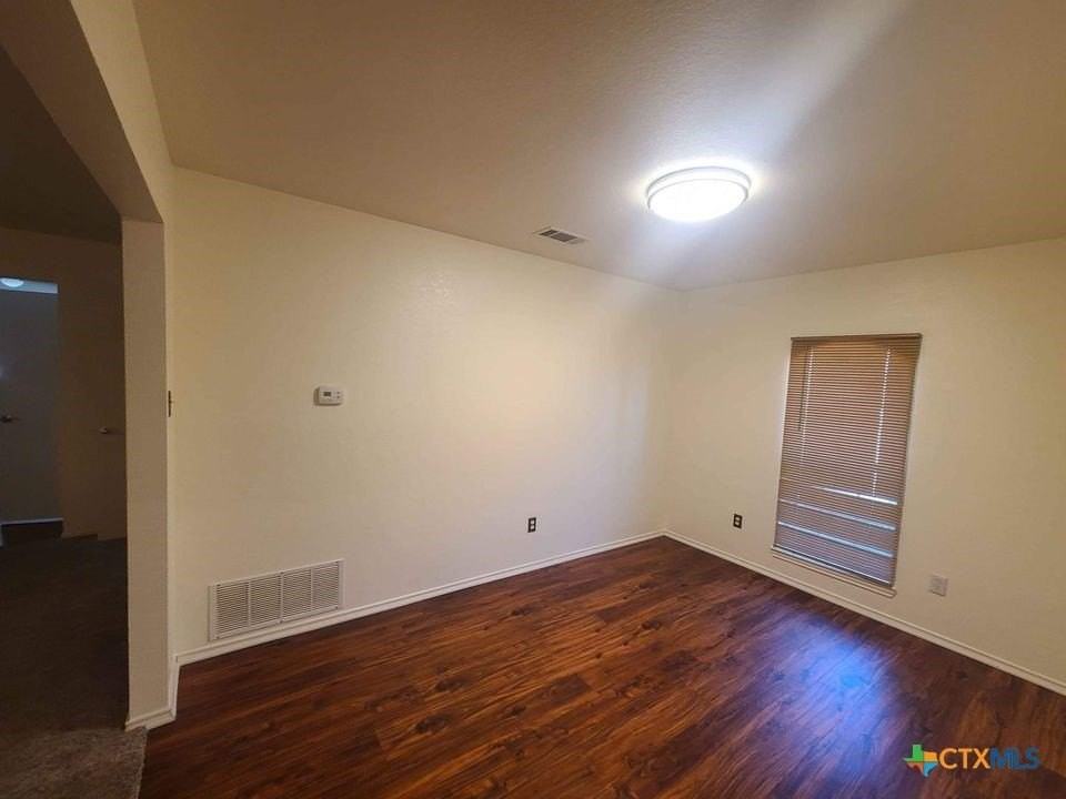 4504 Aspen Dr - Photo 4 of 18