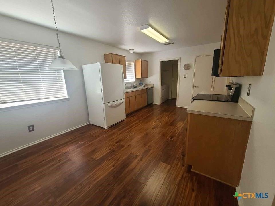 4504 Aspen Dr - Photo 5 of 18