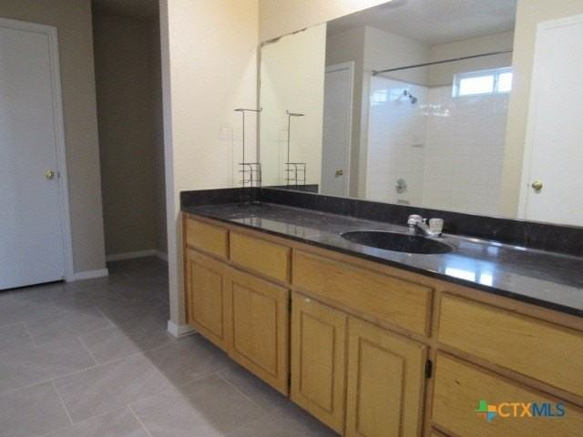 4601 Lloyd Dr - Photo 7 of 9