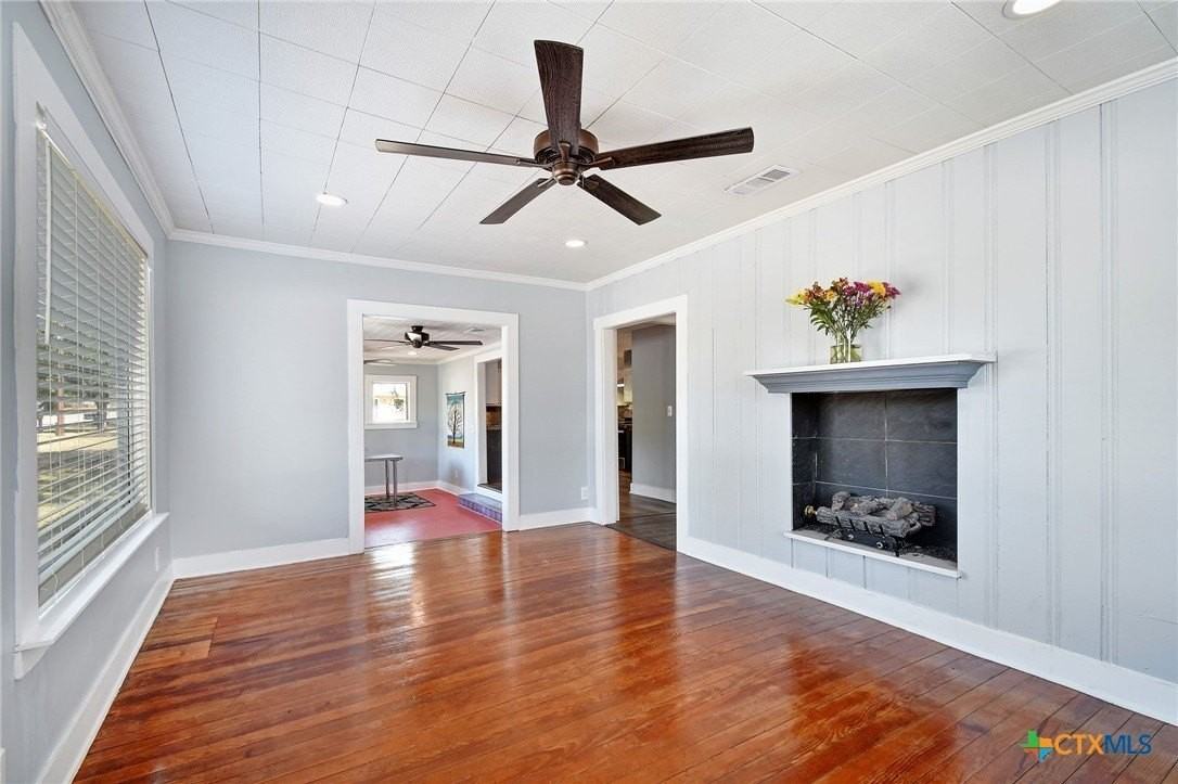 717 S Laurel Ave - Photo 4 of 20
