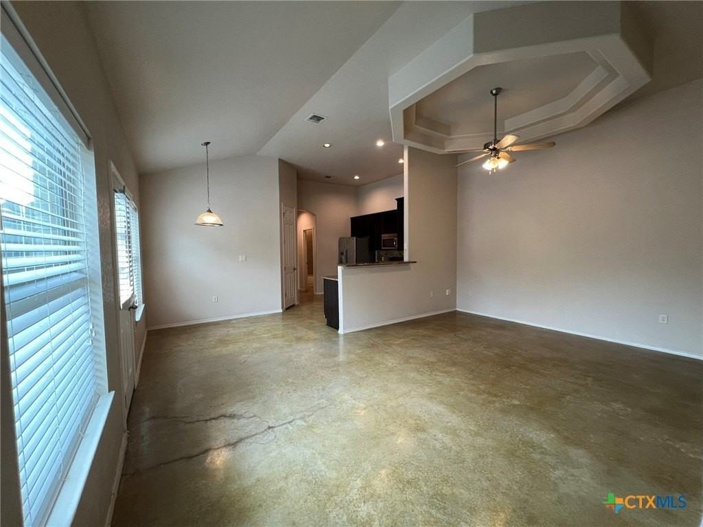 327 Oelkers Dr #B - Photo 3 of 12