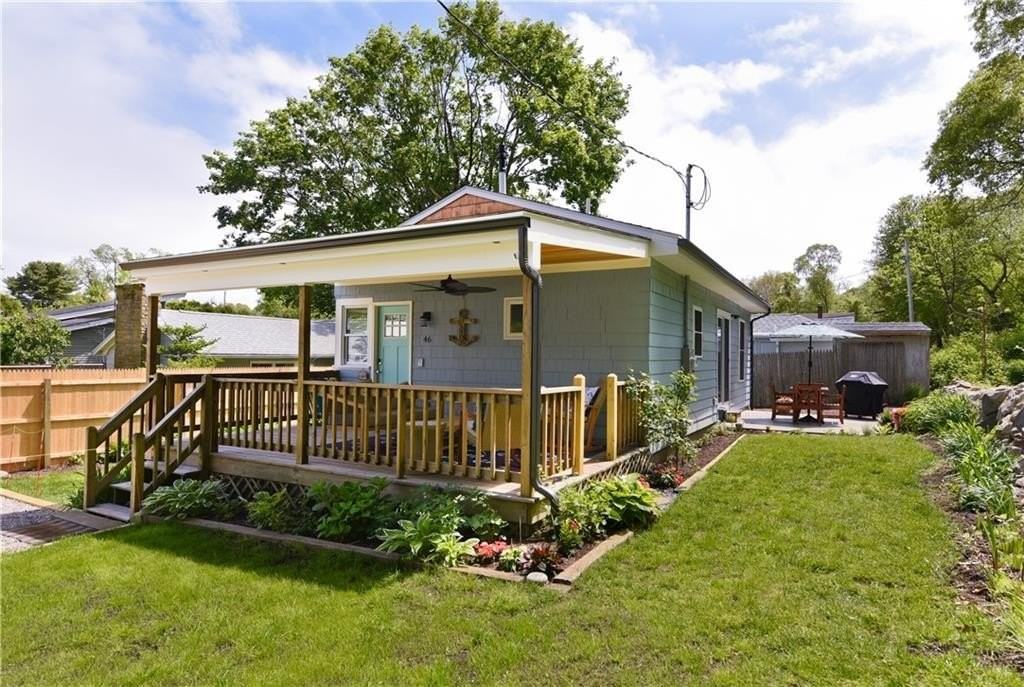 46 Maple St - Photo 2 of 13