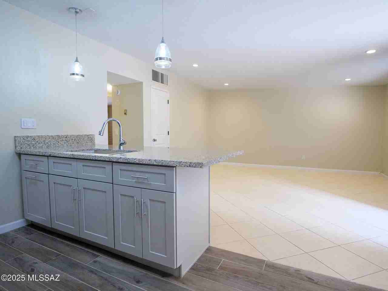 2355 E 17th St - Photo 7 of 21
