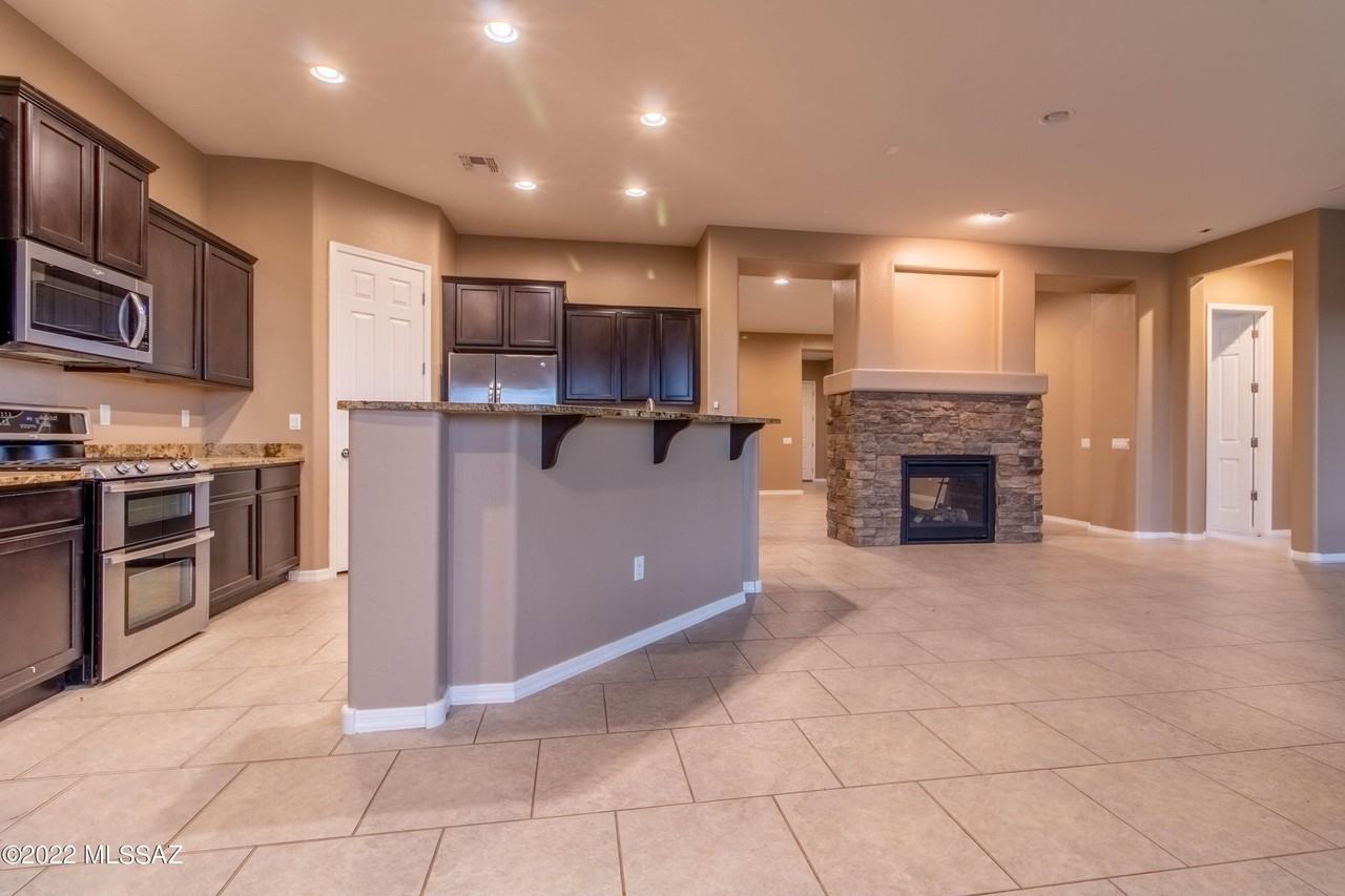 12565 N Golden Mirror Dr - Photo 7 of 21