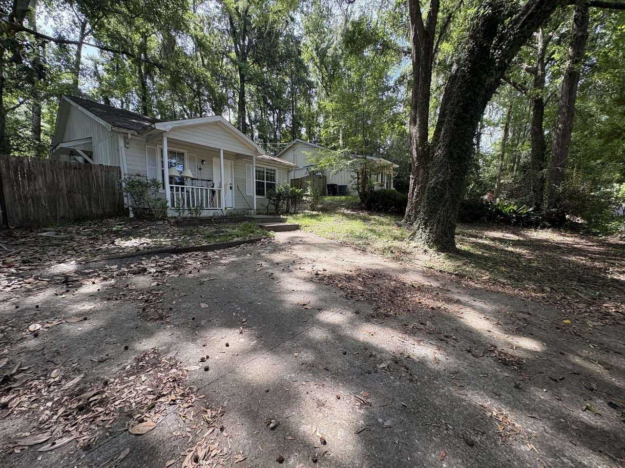 2609 Eddie Rd - Photo 3 of 23