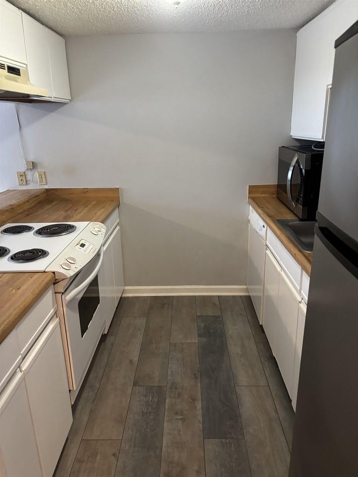 2331 Sandpiper St - Photo 6 of 23