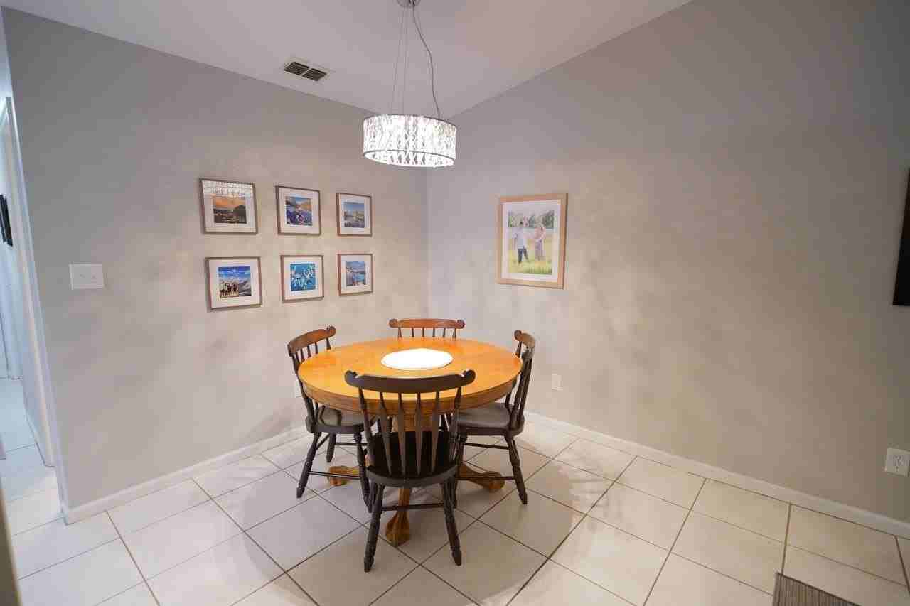 129 Whetherbine Way W - Photo 7 of 31