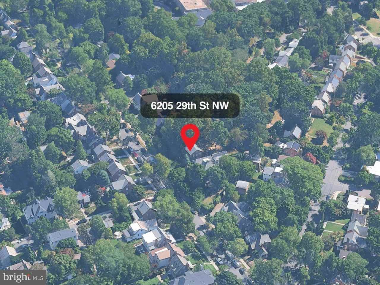 6205 29th St Nw - Photo 3 of 30