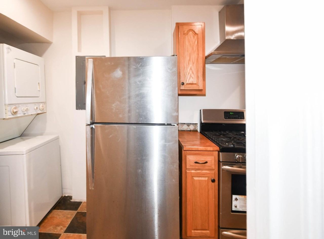 1729 Gales Pl Ne - Photo 5 of 13
