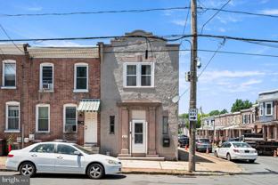 815 N Lincoln St - Photo 1 of 1