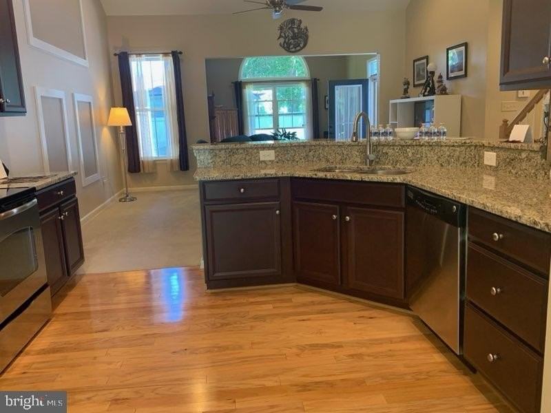 37099 Fairway Dr - Photo 5 of 25