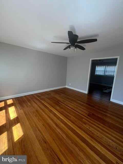 1530 Kirkwood Rd - Photo 5 of 18