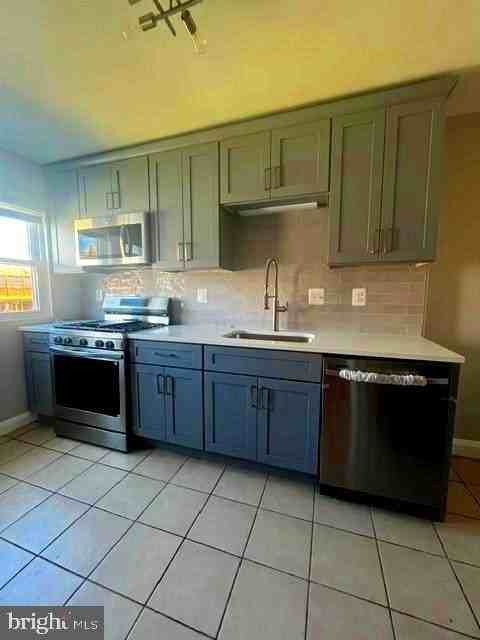 1530 Kirkwood Rd - Photo 6 of 18