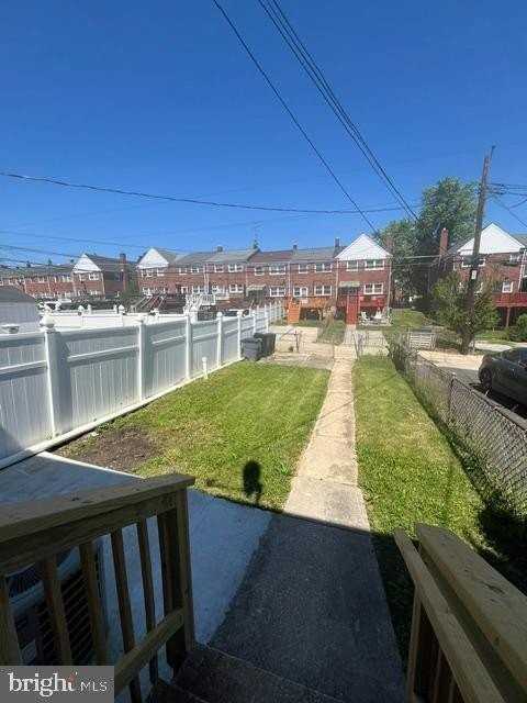 1530 Kirkwood Rd - Photo 7 of 18