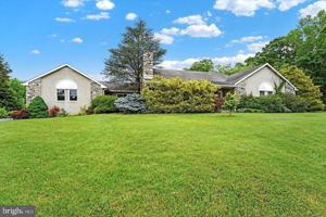 featured image of 535 Nottingham Rd