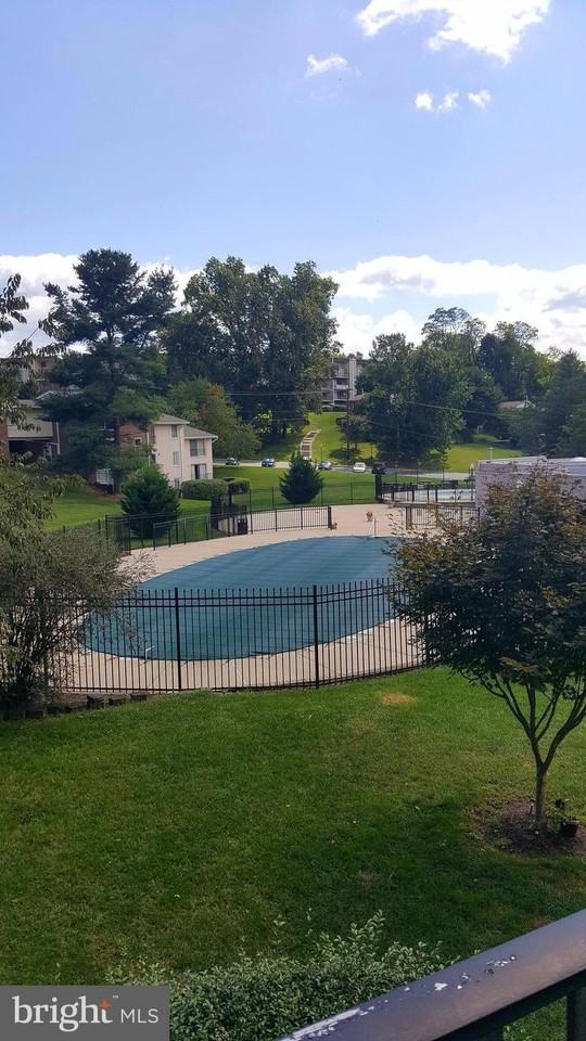 Biltmore Dr - Photo 6 of 11