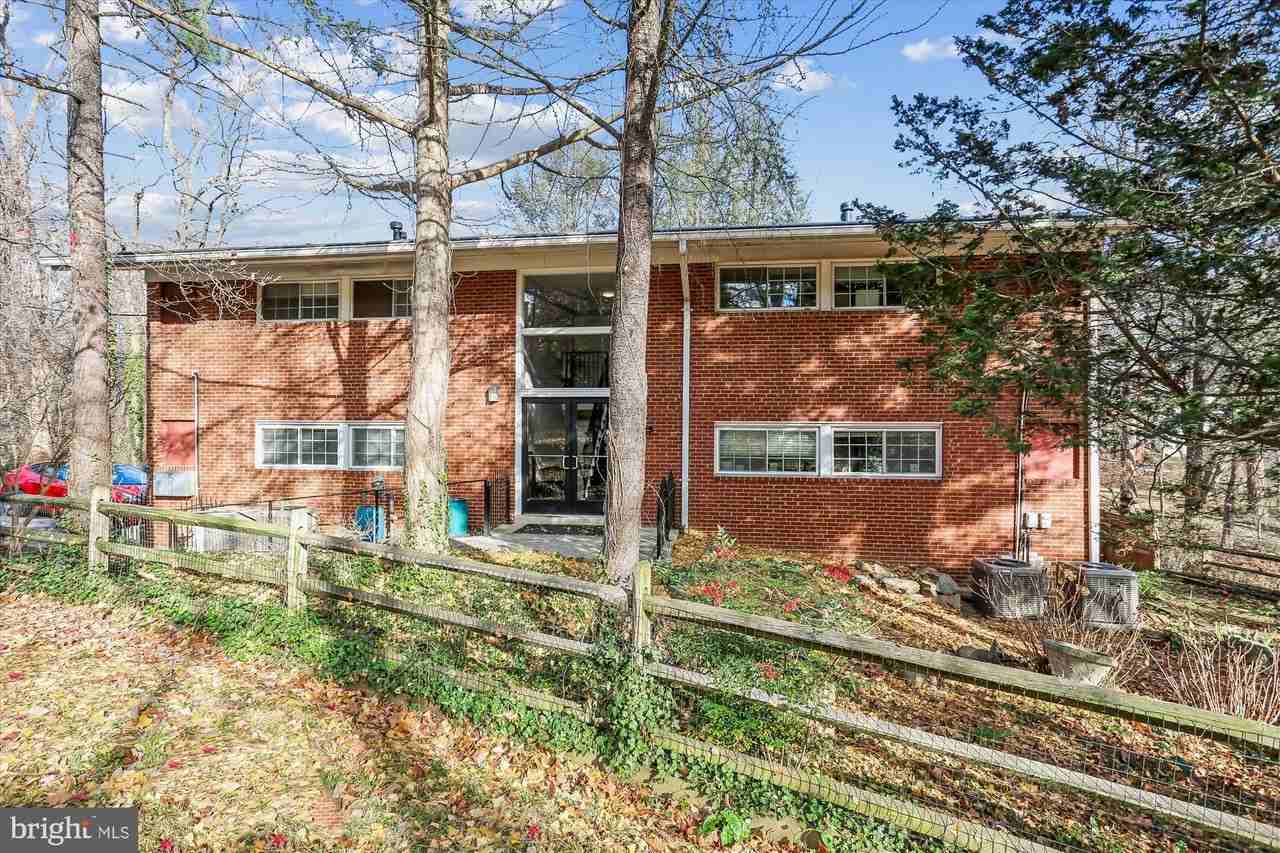 921 Prospect St #5