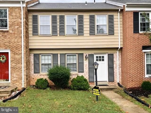 4 Chantilly Ct